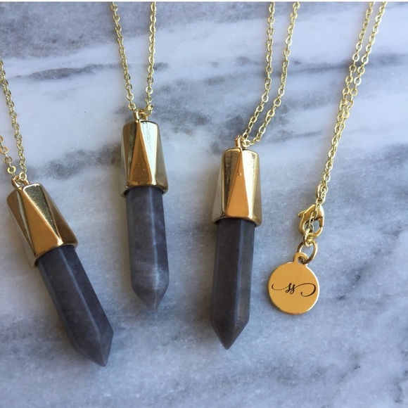 Gray Quartz Bullet Necklace - Picture 4 of 5
